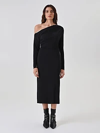 Robe asymétrique à passepoil métallique