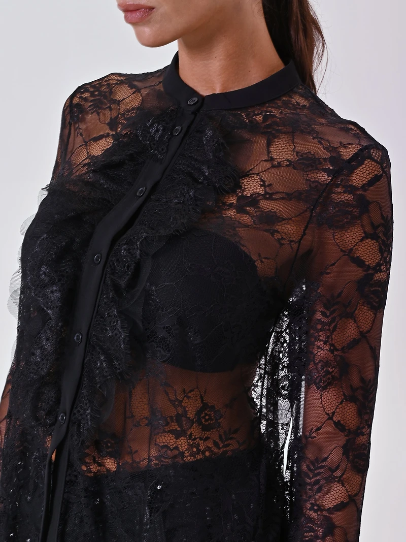 Chemise en dentelle noire