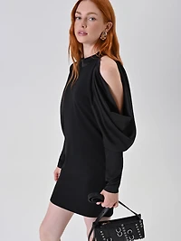 Robe à manches en satin