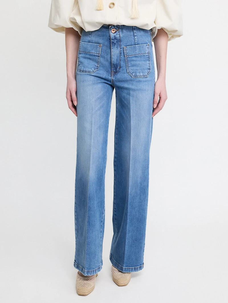 Pockets Straight Leg