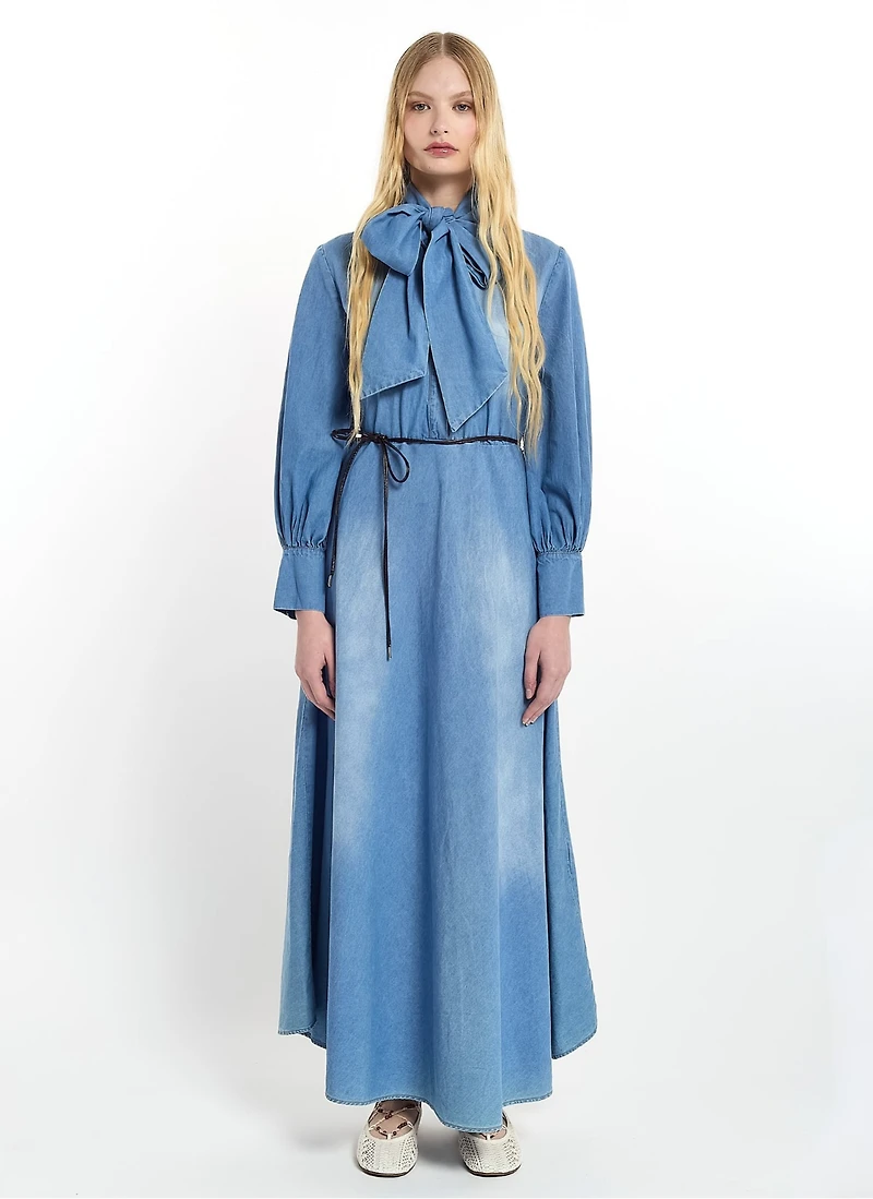 Robe longue en jean
