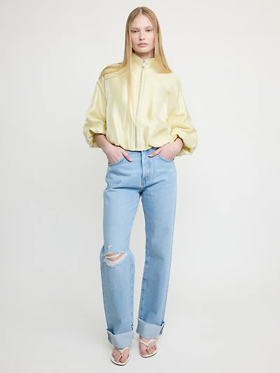 Essential Distressed Jeans