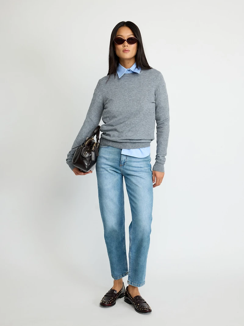 Pull ras du cou en maille fine