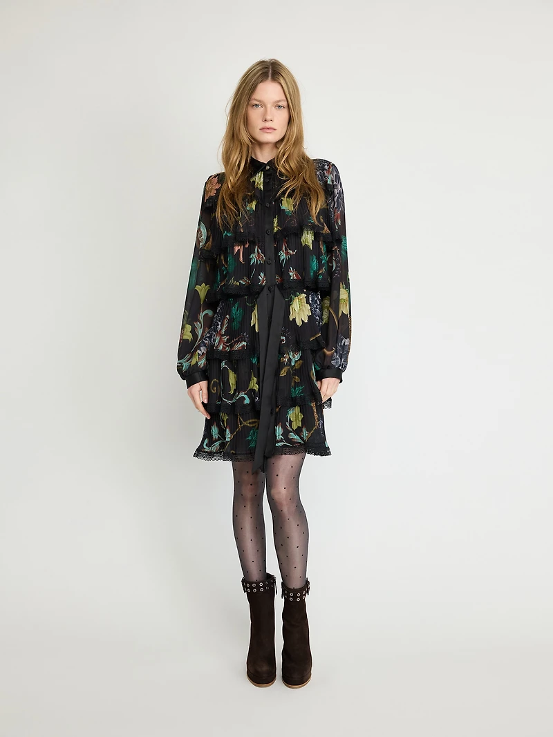 Robe plissée à volants et fleurs