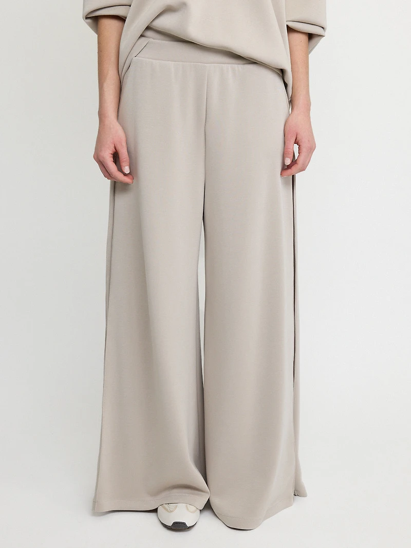 Soft Wide Leg Pants