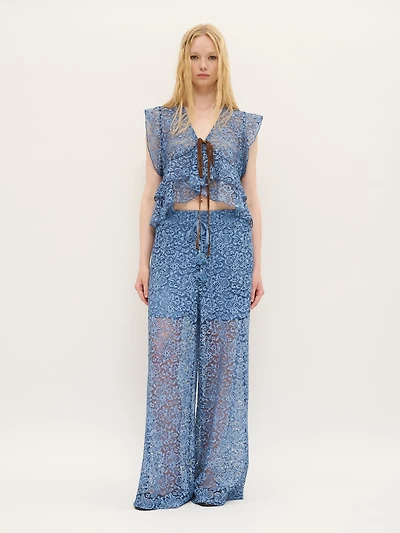 Scalloped Lace Cropped Blouse Blue