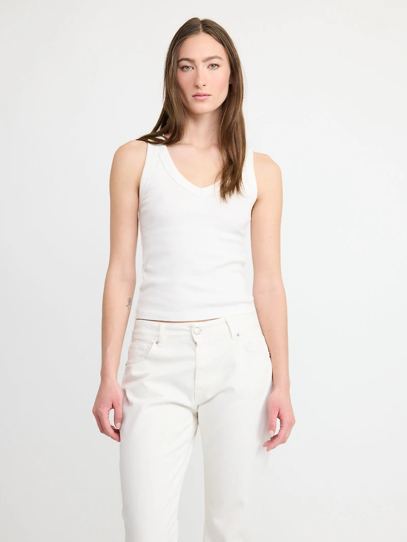 RIBBED V-NECK TANK TOP