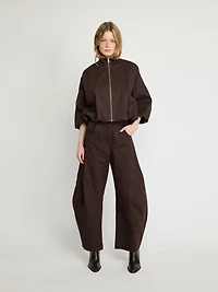 Pantalon sur mesure à ourlet fendu