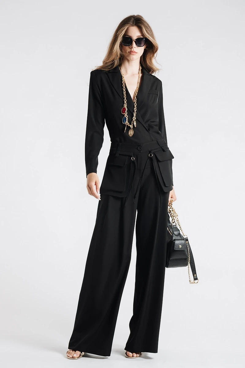 Pants With Oversized Pockets