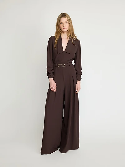 Combinaison cintrée sur mesure