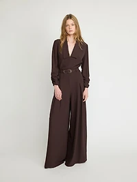 Combinaison cintrée sur mesure