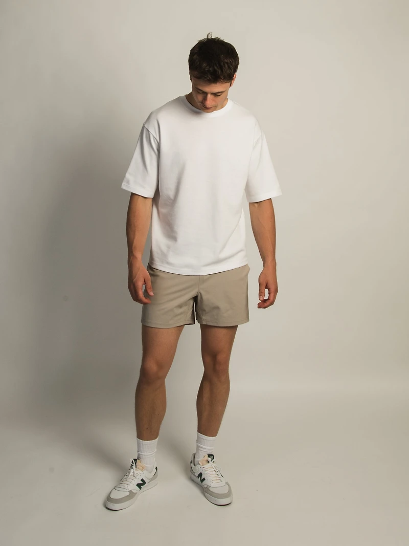 KOLBY KEEP COOL STRETCH PULL ON SHORT - PEBBLE