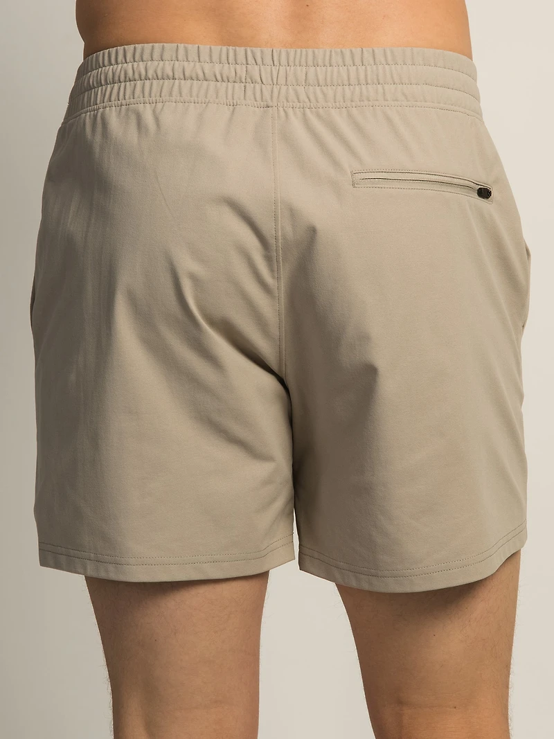 KOLBY KEEP COOL STRETCH PULL ON SHORT - PEBBLE