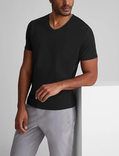 Second Skin V-Neck Tee