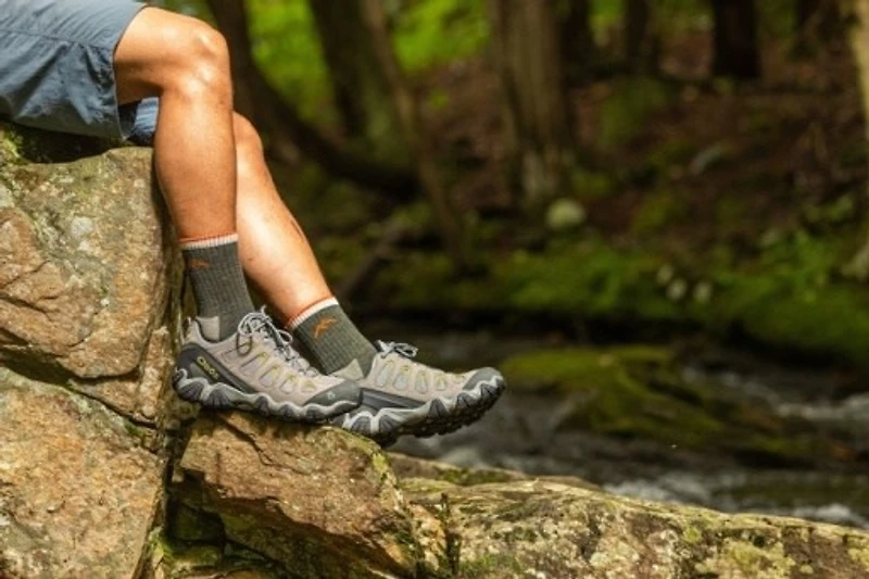 Darn Tough - Hiker Midweight Micro Crew Olive Men's