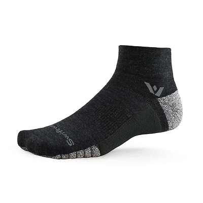 Swiftwick - Flite XT TRAIL Quarter Crew Coal