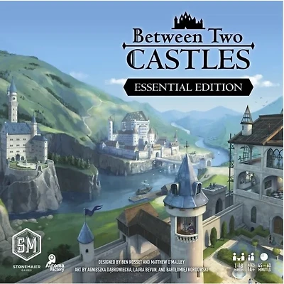 Between Two Castles - Essential Edition (Anglais)