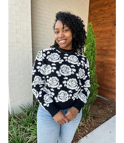IZZIE SWEATER