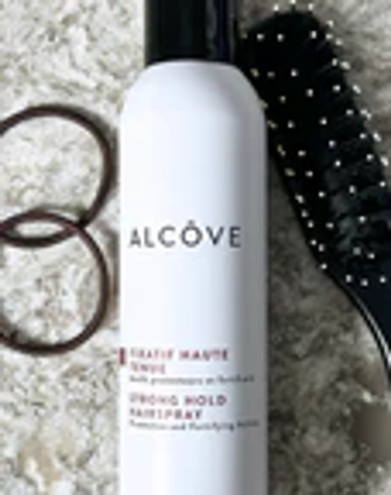Alcove | Styling | Fixatif Haute Tenue (210 g / 7.4 oz) — Fixe ton style avec élégance et assurance.