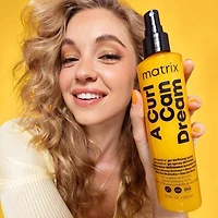 Total Results | A Curl Can Dream | Scrunch'n Go | Defining Spray (250 ml / 8.5 oz) – Lightweight Refreshing Spray to Revive Curls and Coils