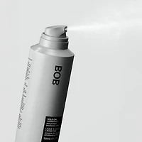 Style | Hold On Hairspray – Lightweight, Flexible Hold with Satin Finish (258 ml / 7.7 oz)