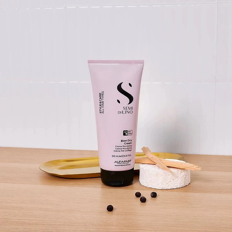 Semi di Lino | Style & Care | Crème Pré‑Coiffage (200 ml / 6.76 oz) – Prépare les cheveux au brushing