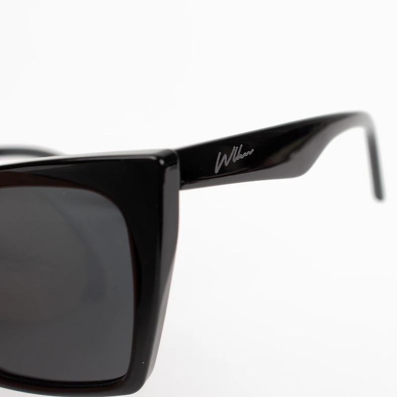 WLKN : Ophélia Square Sunglasses - Black