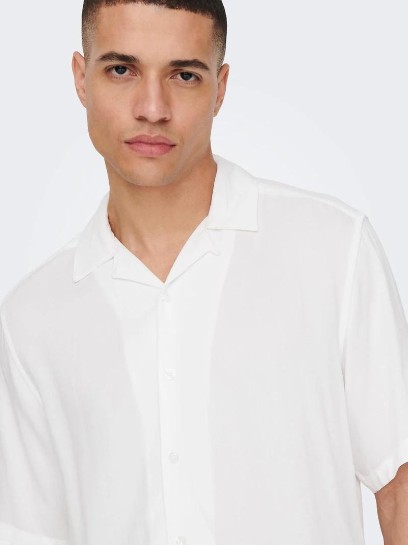 Only and Sons & : Regular Fit Solid Color SS Shirt - White