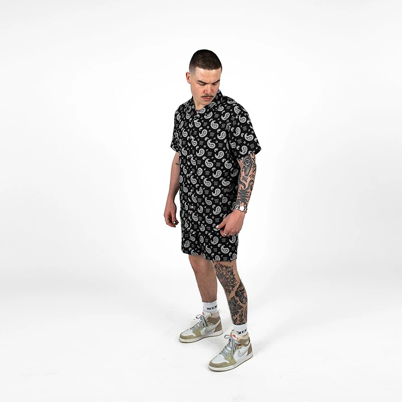 WLKN : The Paisley Shirt