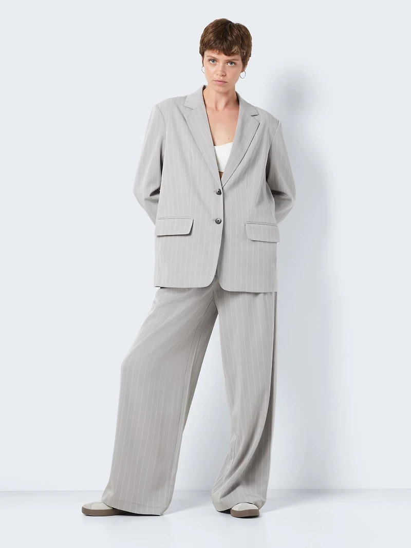 Noisy May : L/S Oversize Pinstripes Blazer