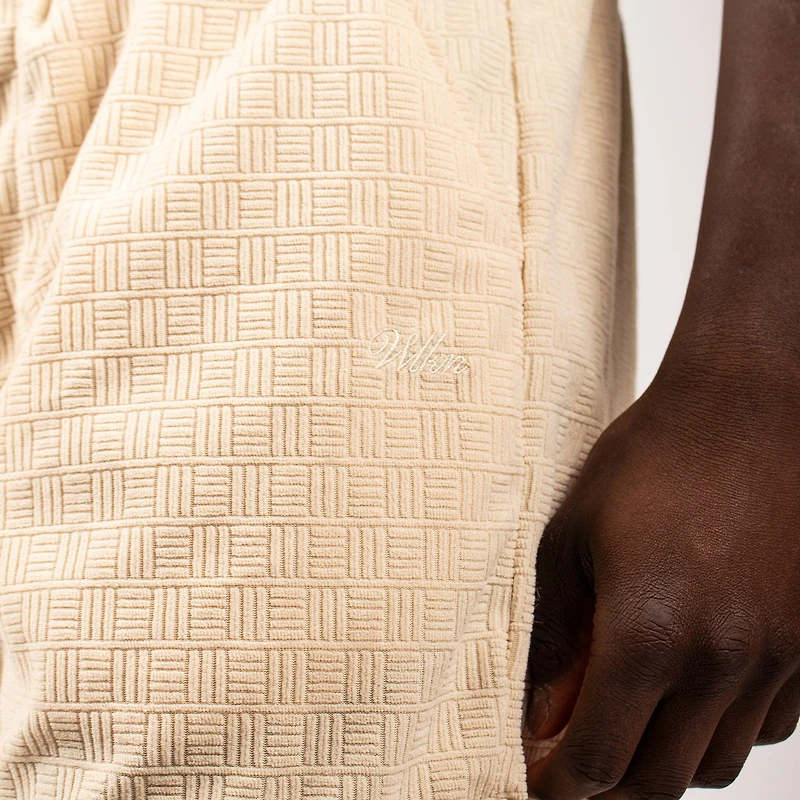 WLKN : Chico Shorts, BE