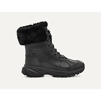 UGG 1112328 W Yose Fluff BLK