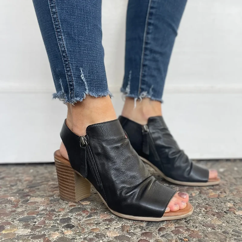 BIZA Norah Covered Sandal Heel (Dbl Zip)