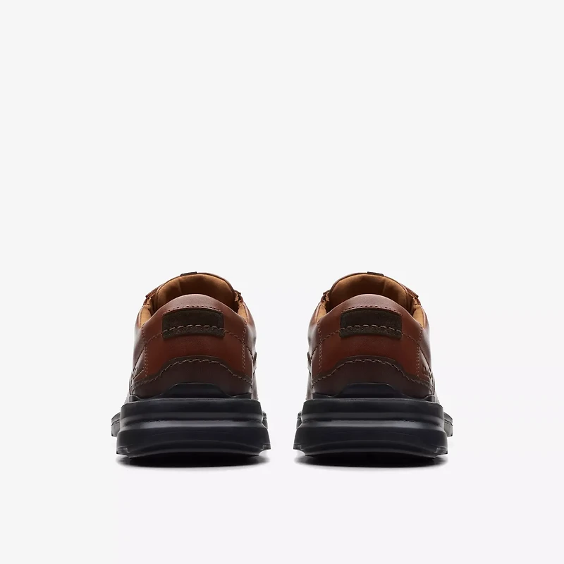 CLARKS Gessler Lace 26171541 TAN