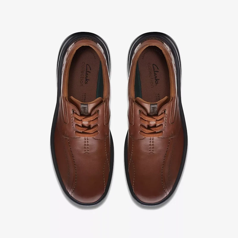 CLARKS Gessler Lace 26171541 TAN