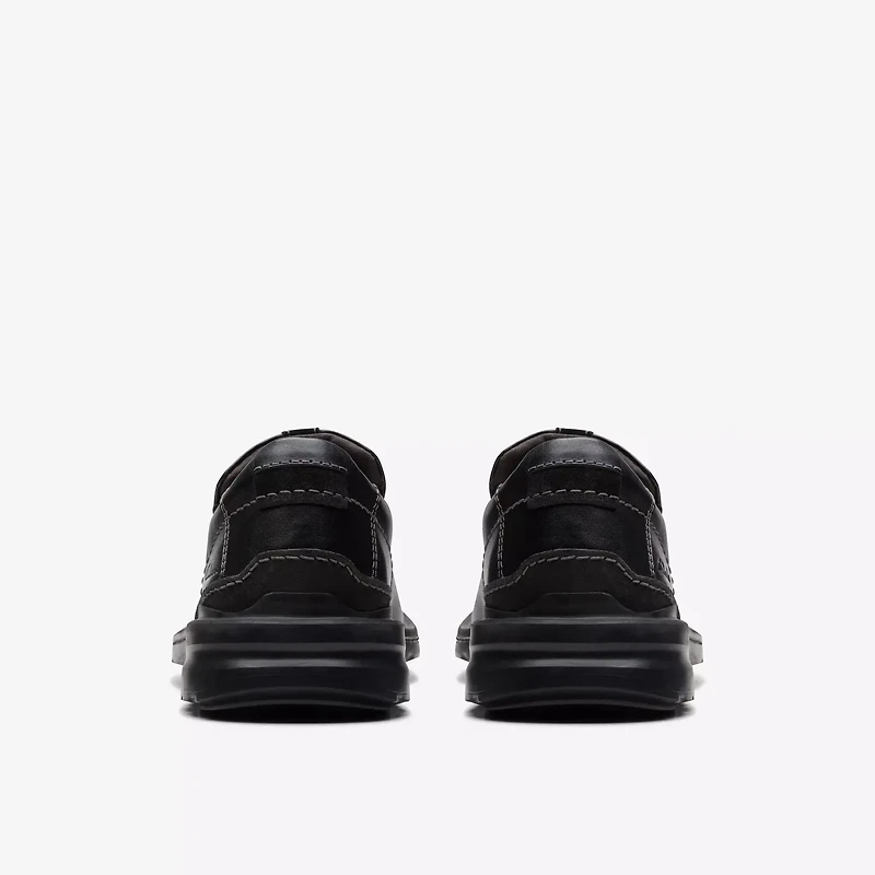 CLARKS Gessler Step Slip-On 26171774 BLACK