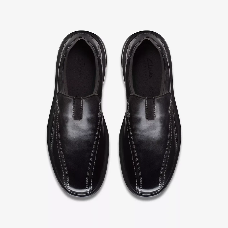 CLARKS Gessler Step Slip-On 26171774 BLACK