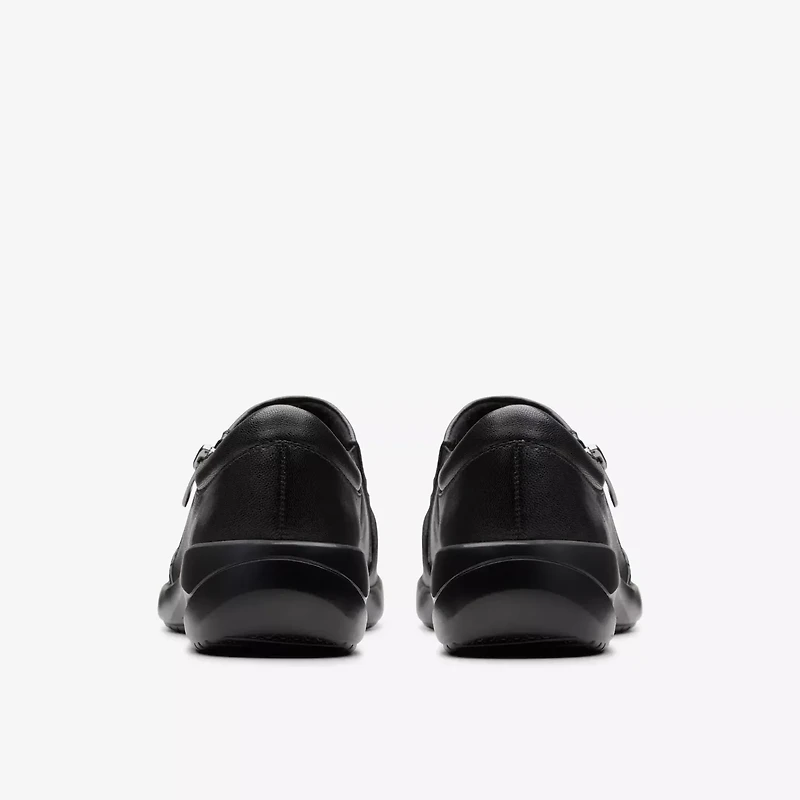CLARKS Kaetlyn Mila 26184137 Slip-On BLACK
