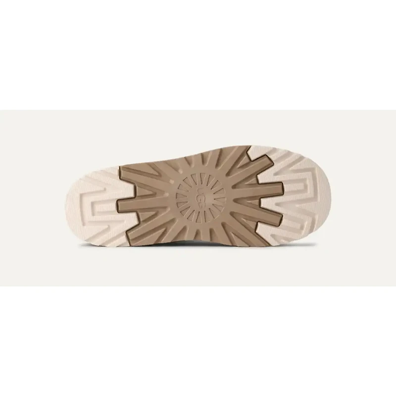 UGG 1173990 W Classic Streetscape CTMS