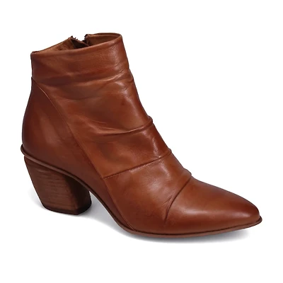 MIZ MOOZ Jeanie Heel Bootie BRANDY