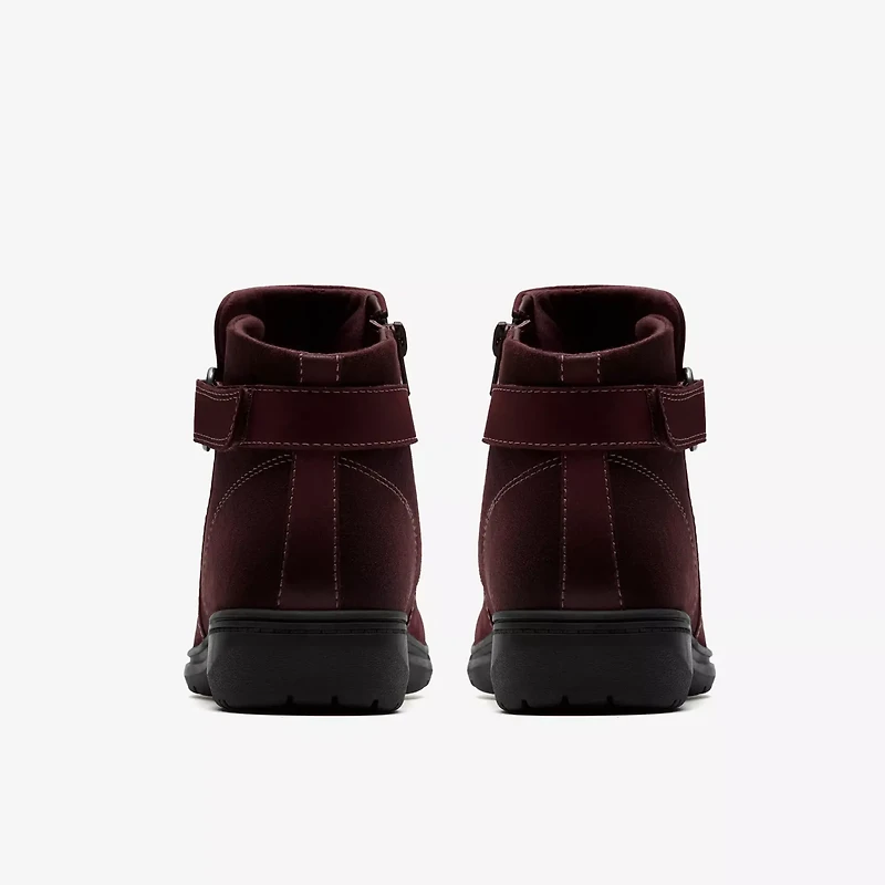 CLARKS Carleigh Drift Bootie 26184155 MERLOT