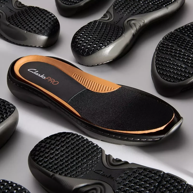 CLARKS Pro Lace