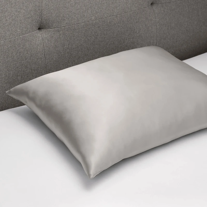Silk pillowcase