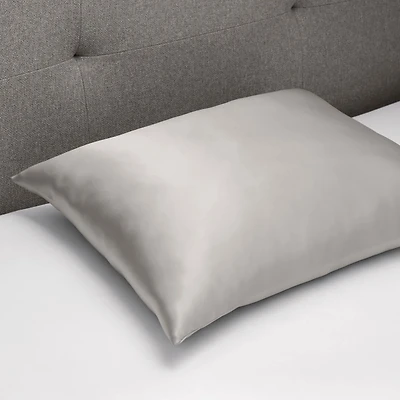 Silk pillowcase