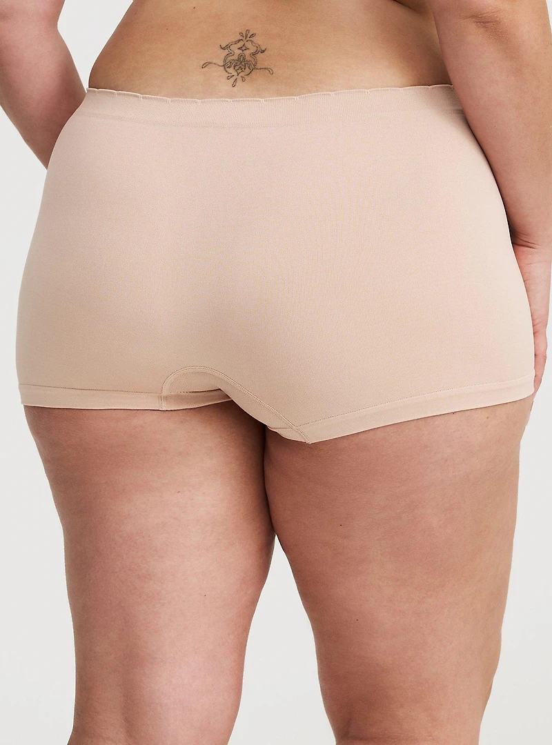 Seamless Smooth Mid-Rise Boyshort Panty