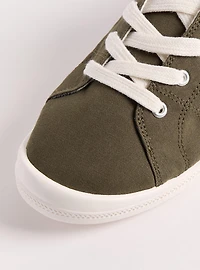 Riley Ruched Sneaker (WW