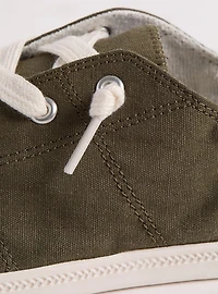 Riley Ruched Sneaker (WW