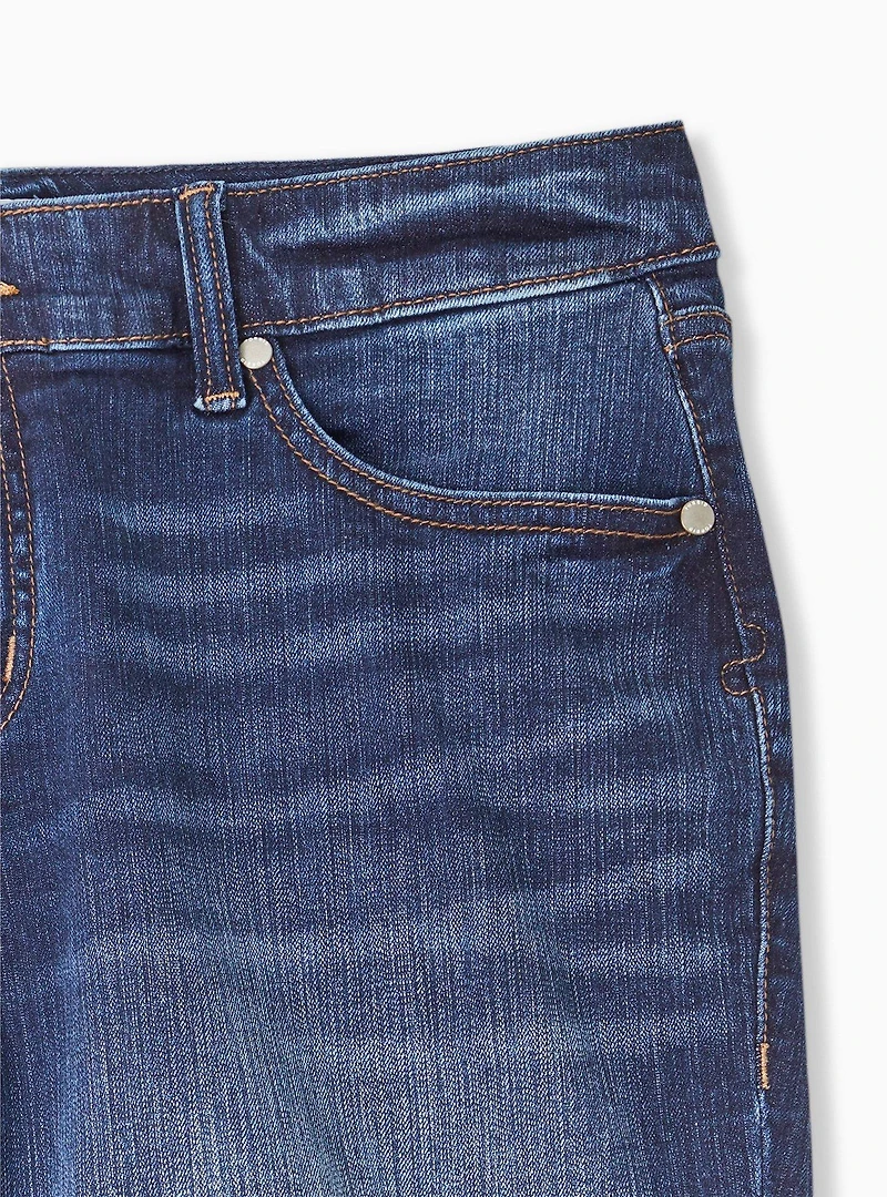 8 Inch Vintage Stretch Mid-Rise Short