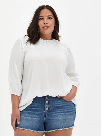 White Crinkle Gauze Embroidered Blouse