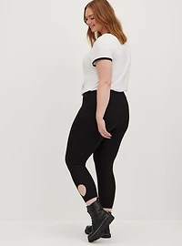 Crop Signature Keyhole Legging